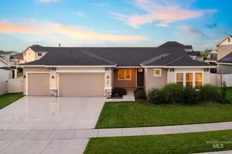 5854 W Avilla Dr, Meridian, ID 83646