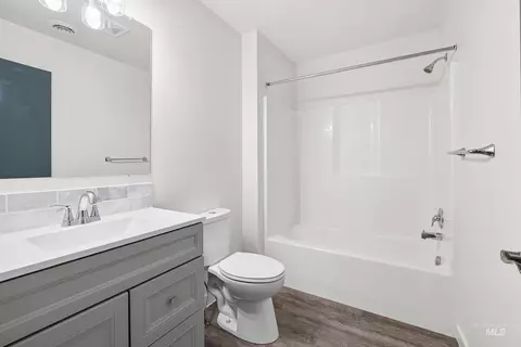 Bath - 4415 Duke St, Caldwell, ID 83607 photo 3 of 3
