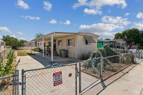 10617 W Java Dr, Boise, ID 83713 photo 3