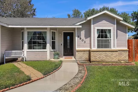 1803 Poplar St, Caldwell, ID 83605