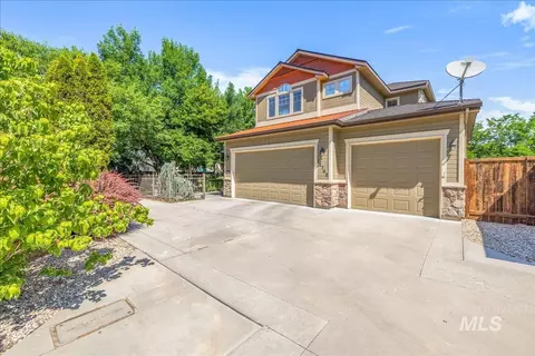 12708 W Baldcypress Dr, Boise, ID 83713