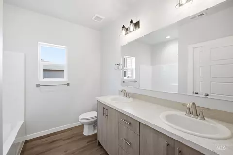 Bath - 2999 N Schimigadoon Way, Eagle, ID 83616 photo 1 of 6