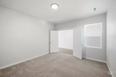 Bedroom - 2999 N Schimigadoon Way, Eagle, ID 83616 photo 2 of 8