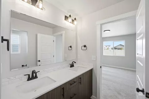 Bath - 7340 W Trumbull Ct, Eagle, ID 83616 photo 3 of 3