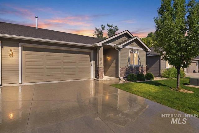 925 S Banner St, Nampa, ID 83686
