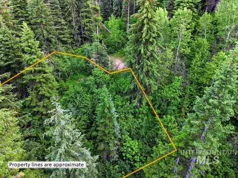 000 Cougar Dr, Cascade, ID 83611 photo 8