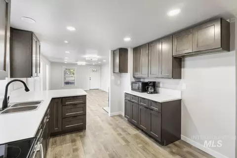311 N School St, Cascade, ID 83611 photo 10
