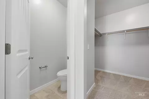 Entry Way - 1010 N Chastain Ln, Eagle, ID 83616 photo 5 of 5