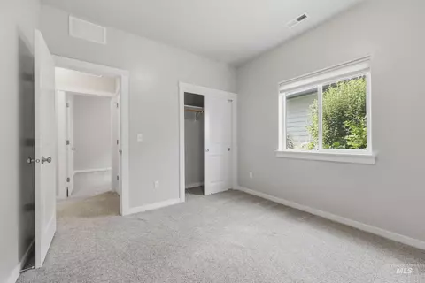 Bedroom - 1010 N Chastain Ln, Eagle, ID 83616 photo 6 of 6