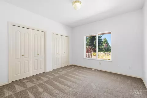 Bedroom - 15181 Drury Ln, Caldwell, ID 83605 photo 4 of 5