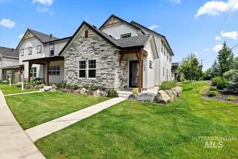 134 N Edgewood Ln, Eagle, ID 83616 photo 1