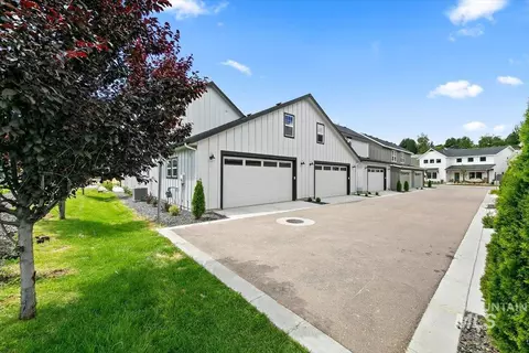 134 N Edgewood Ln, Eagle, ID 83616 photo 28