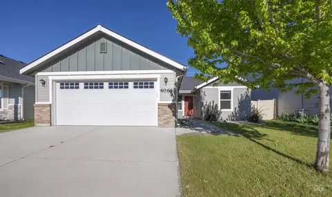 4064 N Alester Ave, Meridian, ID 83646