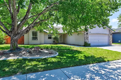 2490 N Victor Way, Meridian, ID 83646