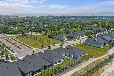6419 W Piaffe St, Eagle, ID 83616 photo 24