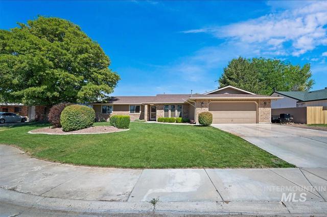 82 S Heather, Nampa, ID 83651