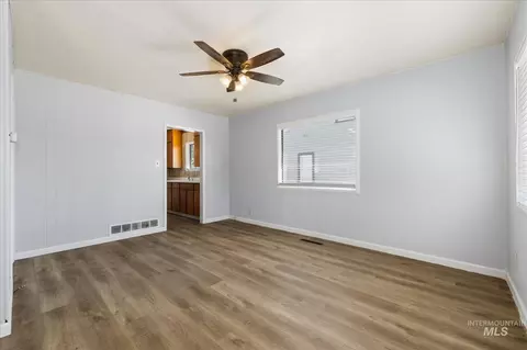 918 W 3rd St, Weiser, ID 83672 photo 8