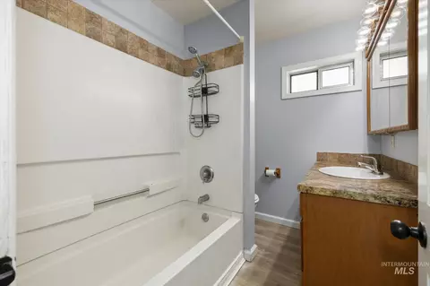 918 W 3rd St, Weiser, ID 83672 photo 10