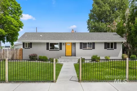 7308 W Maxwell Dr, Boise, ID 83704