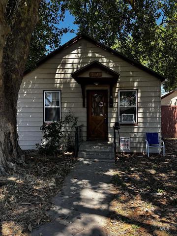 116 E Sherman Ave, Nampa, ID 83686