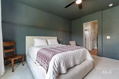 Bedroom - 5948 W Hamm Ln, Eagle, ID 83616 photo 5 of 6