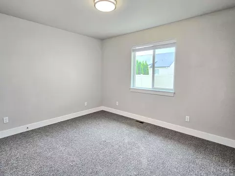 Bedroom - 919 Gem Ave, Kimberly, ID 83341 photo 1 of 5