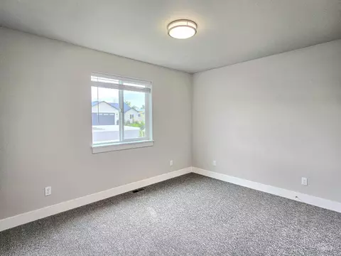 Bedroom - 919 Gem Ave, Kimberly, ID 83341 photo 5 of 5