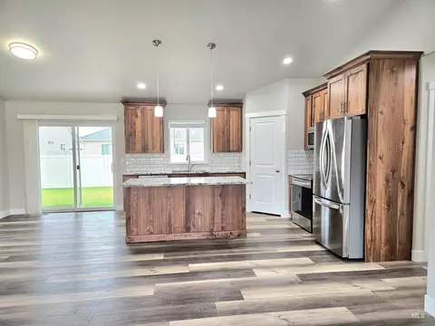 Kitchen - 919 Gem Ave, Kimberly, ID 83341 photo 1 of 3