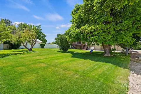Exterior - 25150 Geri Ln, Caldwell, ID 83607 photo 9 of 13