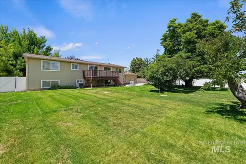 Exterior - 25150 Geri Ln, Caldwell, ID 83607 photo 7 of 13