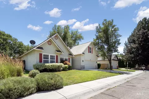 Exterior - 149 S Cobblestone Way, Eagle, ID 83616 photo 8 of 8