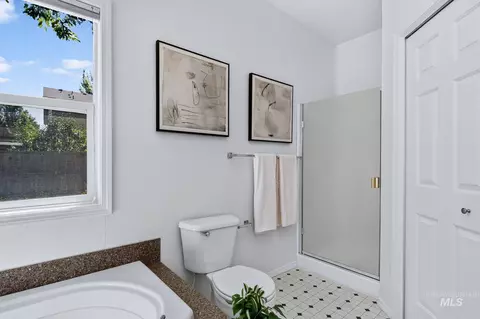 Bath - 149 S Cobblestone Way, Eagle, ID 83616 photo 2 of 5