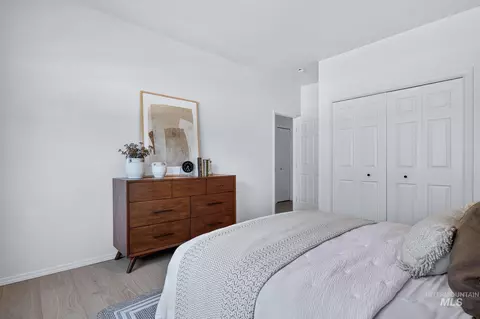 Bedroom - 149 S Cobblestone Way, Eagle, ID 83616 photo 6 of 8