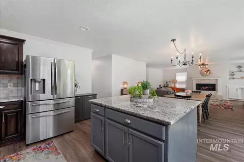 Kitchen - 369 E Willow Creek Dr, Middleton, ID 83644 photo 5 of 5