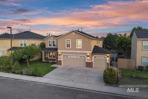 369 E Willowcreek Dr, Middleton, ID 83644 photo 5