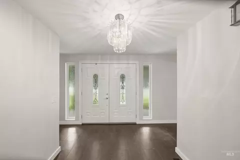 Entry Way - 723 N Spyglass Way, Eagle, ID 83616 photo 1 of 2