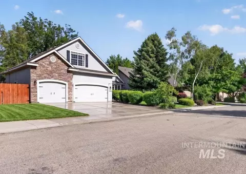 2910 S Mayflower Way, Boise, ID 83709