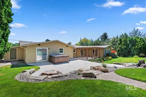 935 N Edgewood Ln, Eagle, ID 83616 photo 36