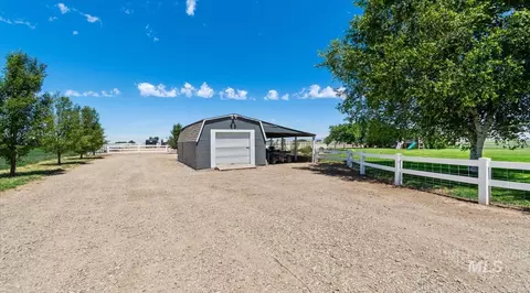 Exterior - 4376 E King Rd, Kuna, ID 83634 photo 13 of 15