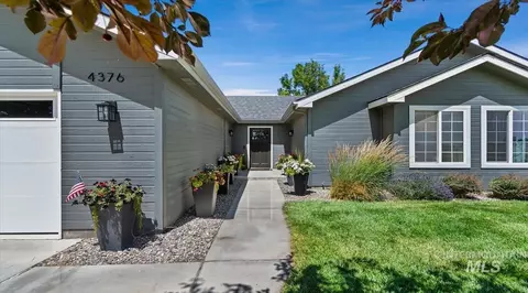 Exterior - 4376 E King Rd, Kuna, ID 83634 photo 1 of 15