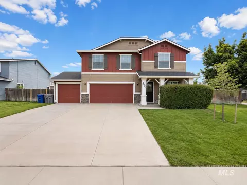1030 SW Colonial, Mountain Home, ID 83647