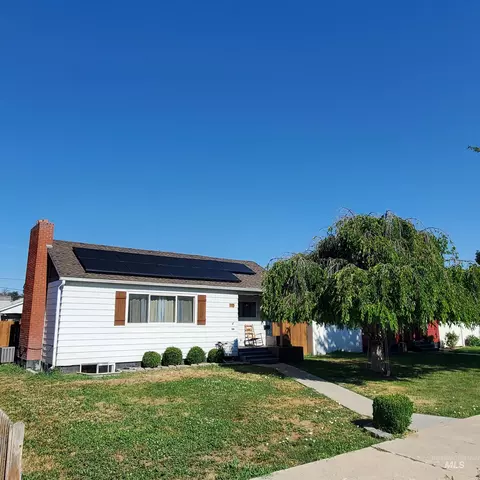 115 S Fern, Nampa, ID 83686