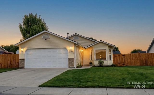 505 Knights Cir, Nampa, ID 83687