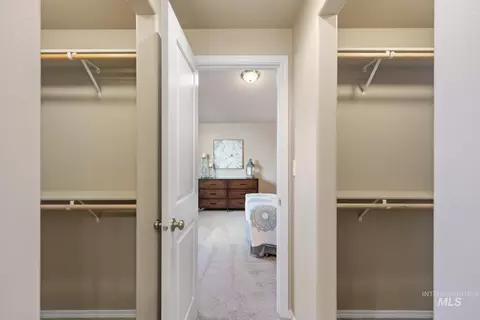 5173 E Patchwork Dr, Nampa, ID 83686 photo 8