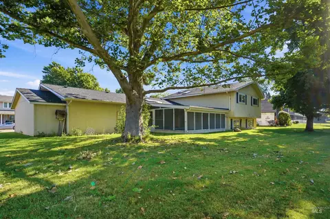 1237 E Cerramar Ct, Eagle, ID 83616 photo 38