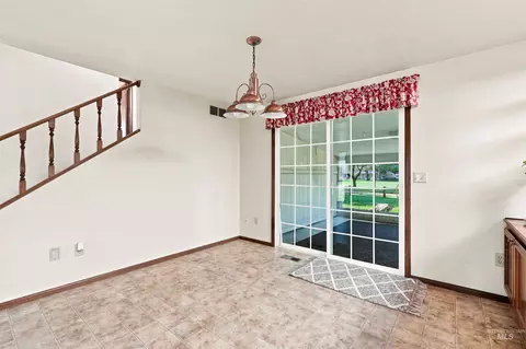 1237 E Cerramar Ct, Eagle, ID 83616 photo 11