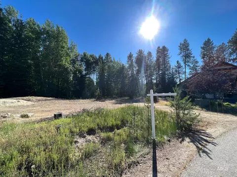 321 Mountain Cove Ct, Mccall, ID 83638 photo 33