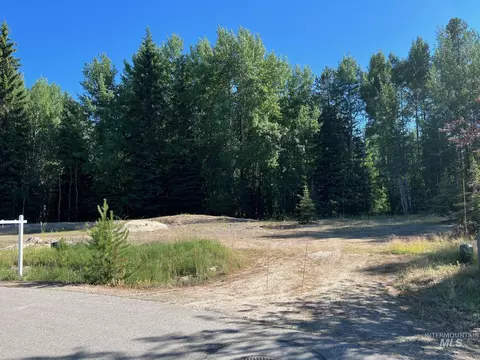 321 Mountain Cove Ct, Mccall, ID 83638 photo 25