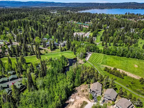 321 Mountain Cove Ct, Mccall, ID 83638 photo 5