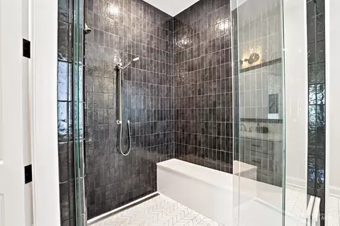 Bath - 7896 W Deerfawn Ln, Eagle, ID 83616 photo 2 of 8